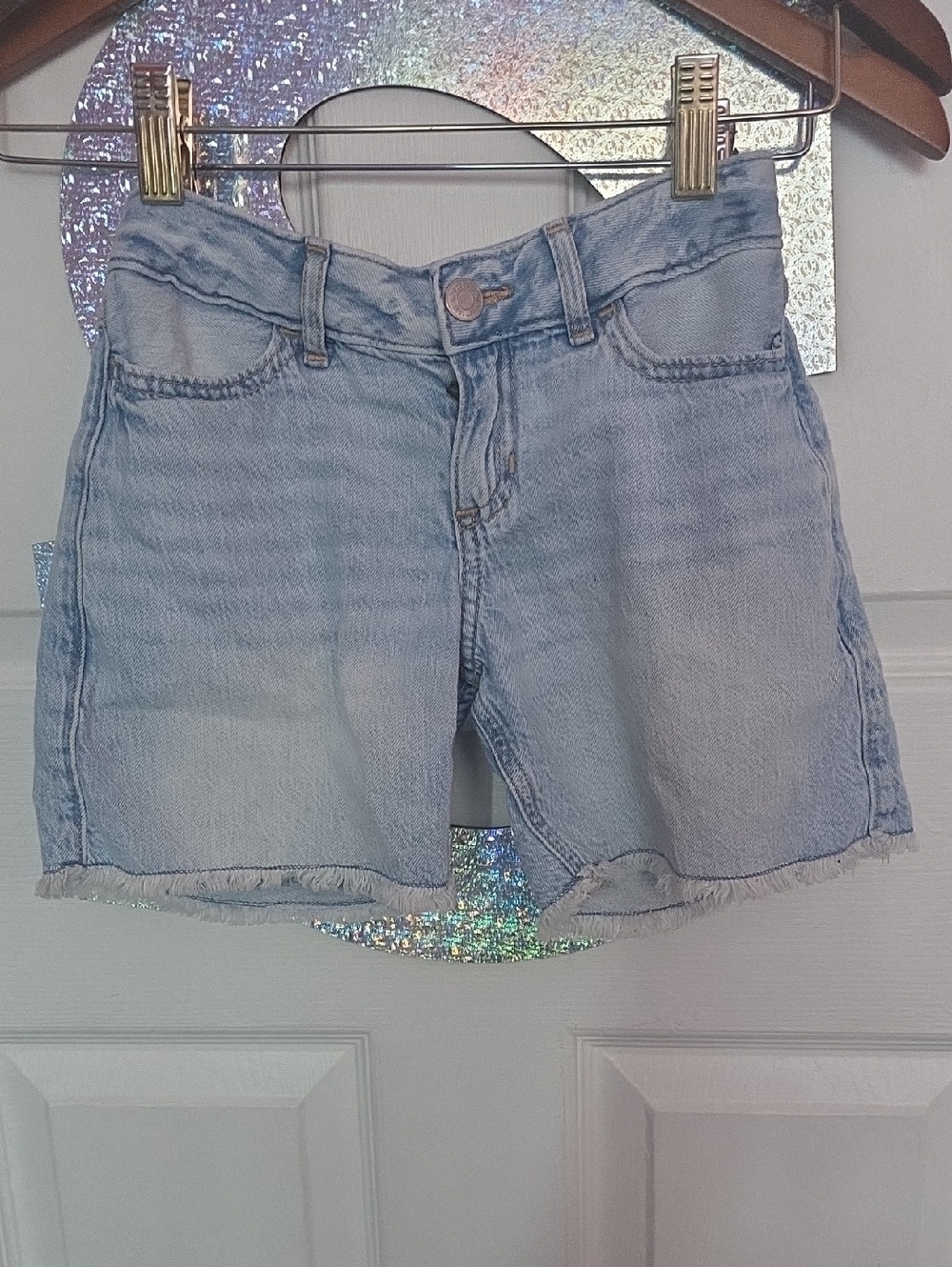 Abercrombie kids Light Wash Denim Jean Shorts - Frayed Hem